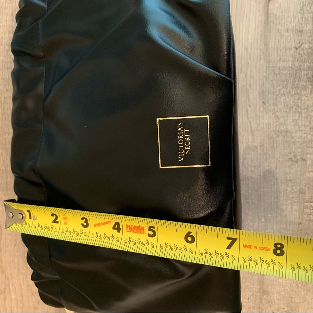 NWT Victoria’s Secret Cinch-Top Pouch - Picture 11 of 12